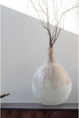 Titan Vase White (Grey)