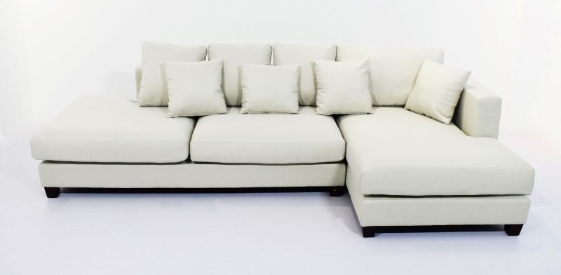 Irene Sectional Sofa (Offwhite)